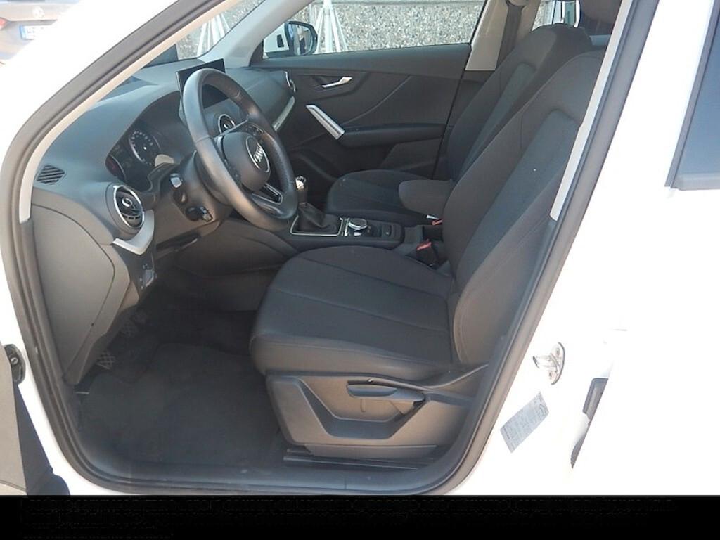 AUDI Q2 30 TDI 115CV 6M. BUSINESS ( FARI LED MATRIX - CRUISE - SENSORI POST. )
