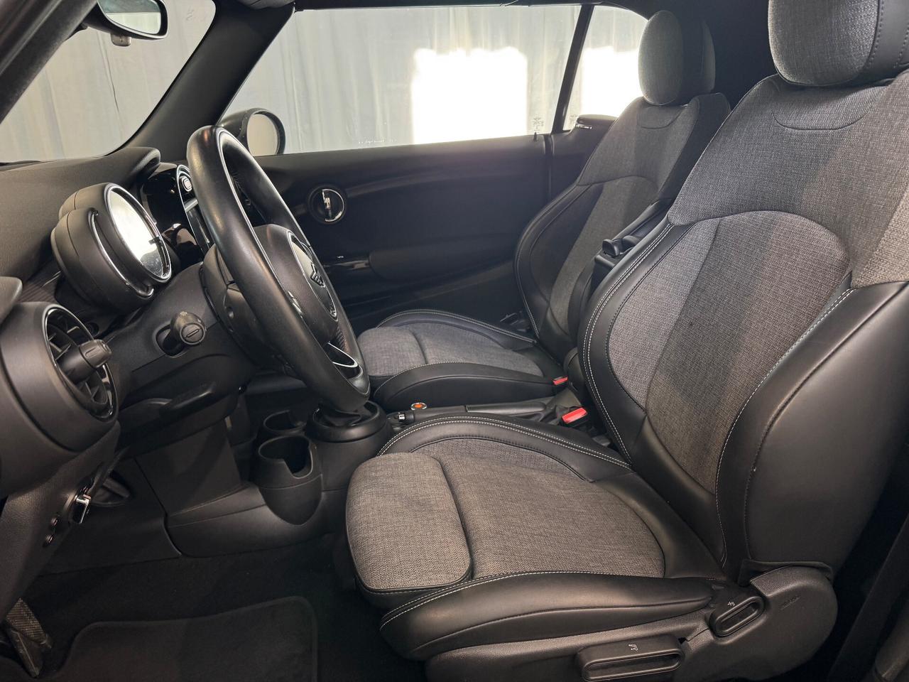 Mini 1.5 Cooper Hype Cabrio