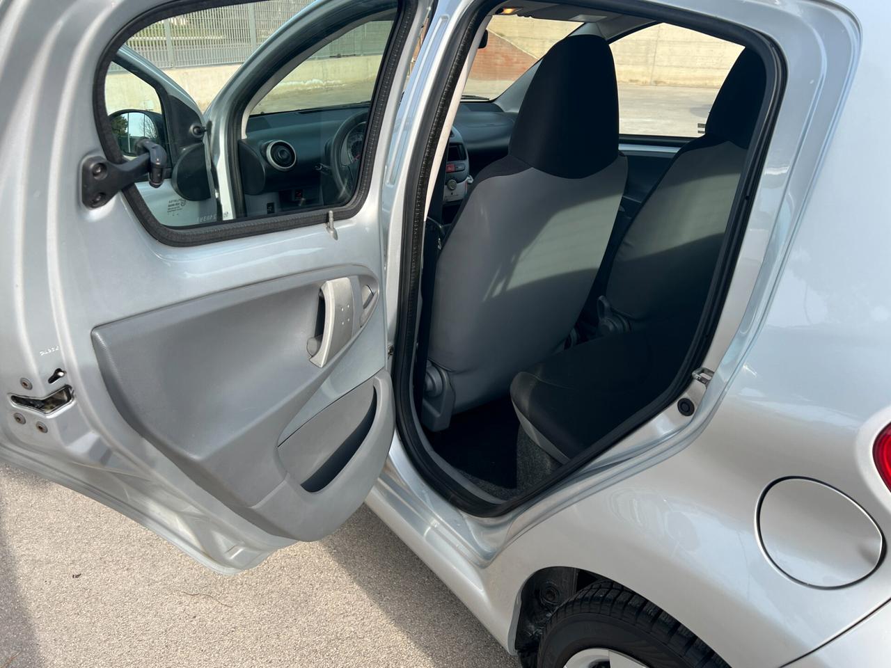 Toyota Aygo 1.0 Now 1PROPRIETARIO TAGLIANDATA