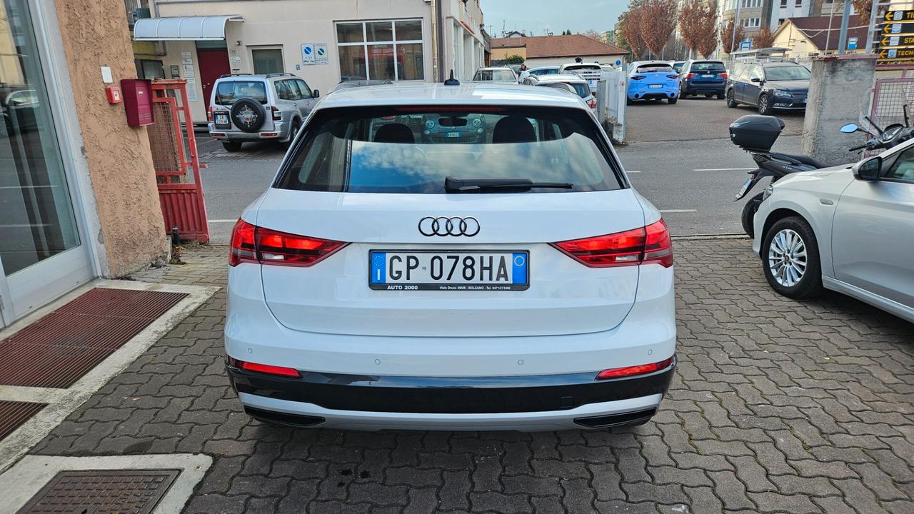 Audi Q3 35 1.5 tfsi mhev ADVANCED s-tronic SED-RISC-COCKPI