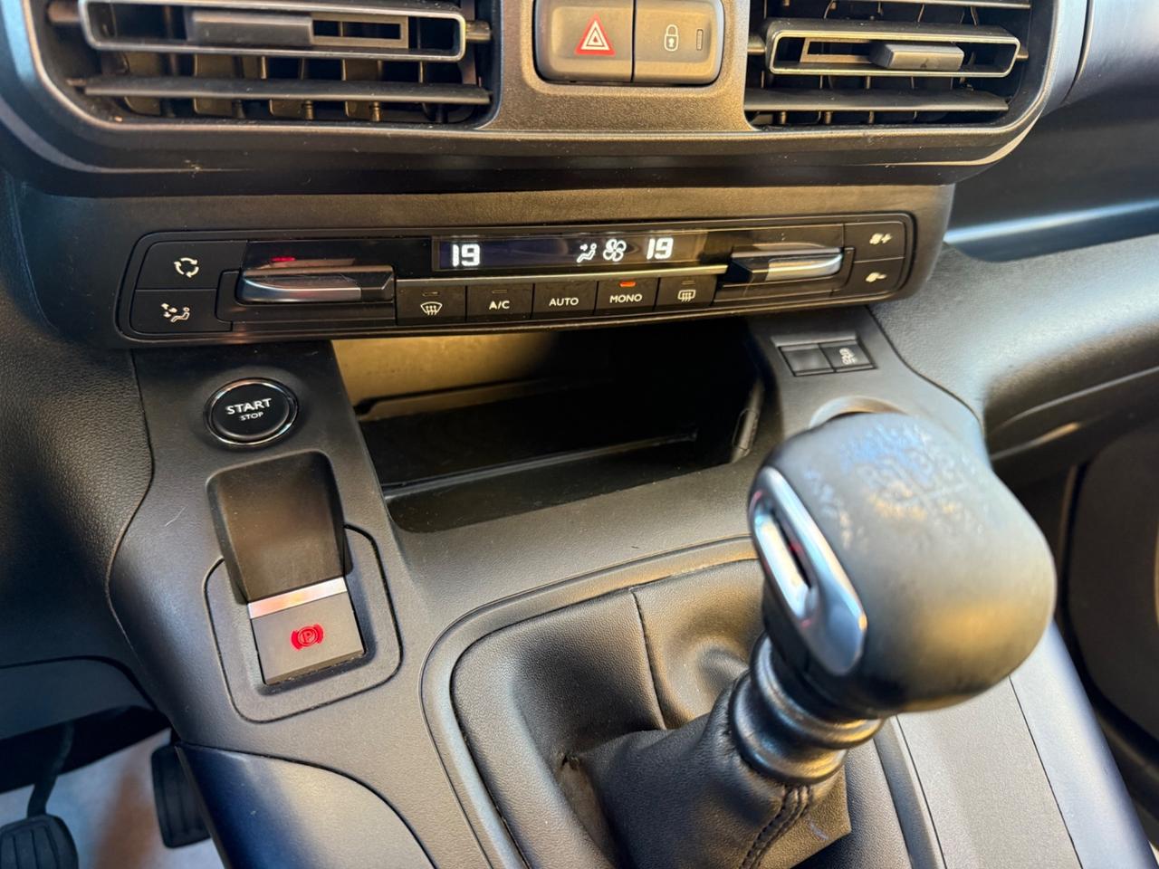 Peugeot Rifter BlueHDi 130 S&S Allure Long