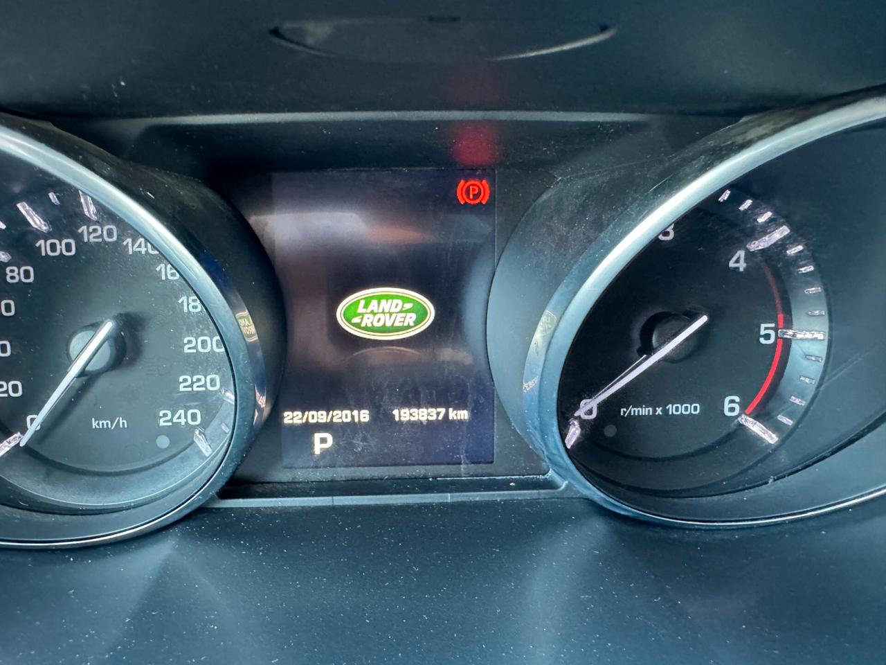 Land Rover Discovery Sport 2.0 TD4 150 CV HSE Luxury