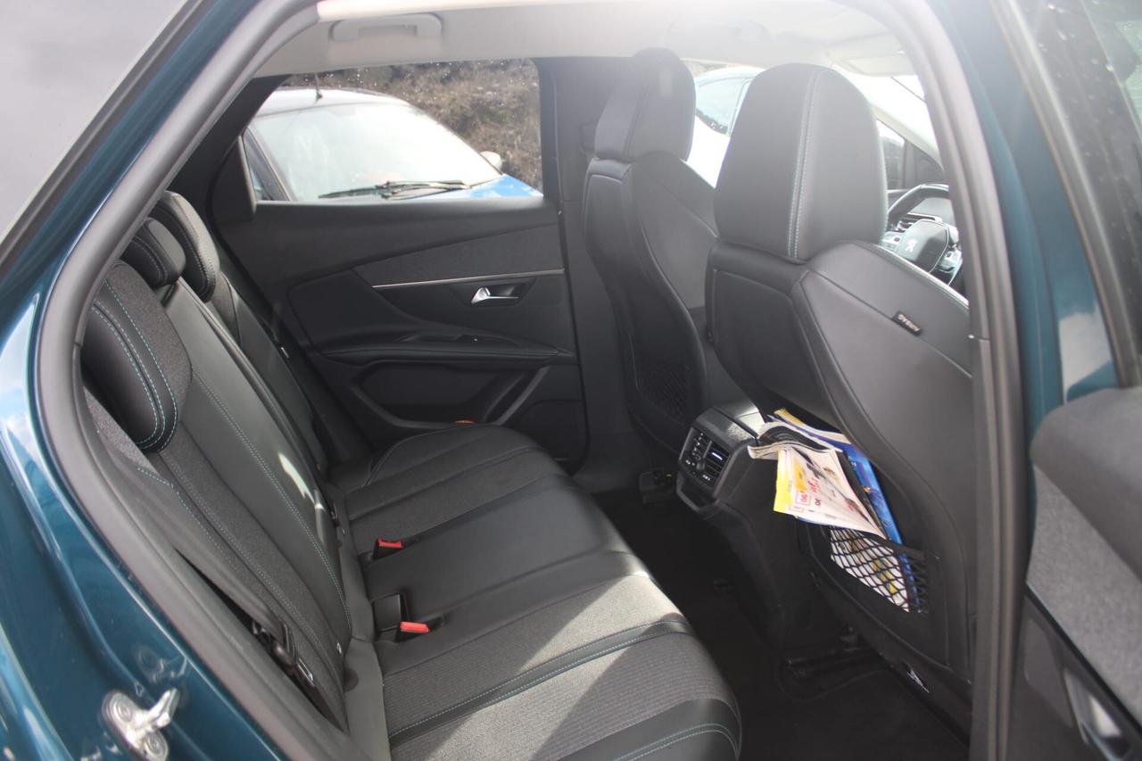 Peugeot 3008 BlueHDi 130 S&S EAT8 GT