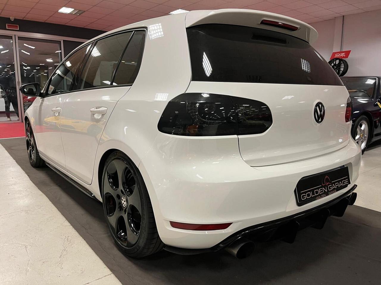 Volkswagen Golf GTI 2.0 TSI 5p.