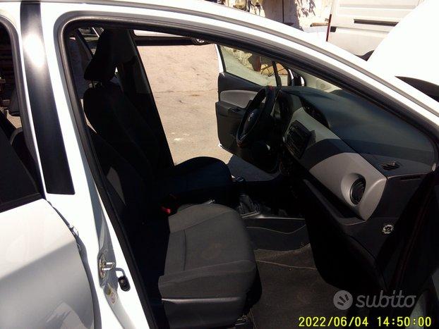 Toyota Yaris 1000