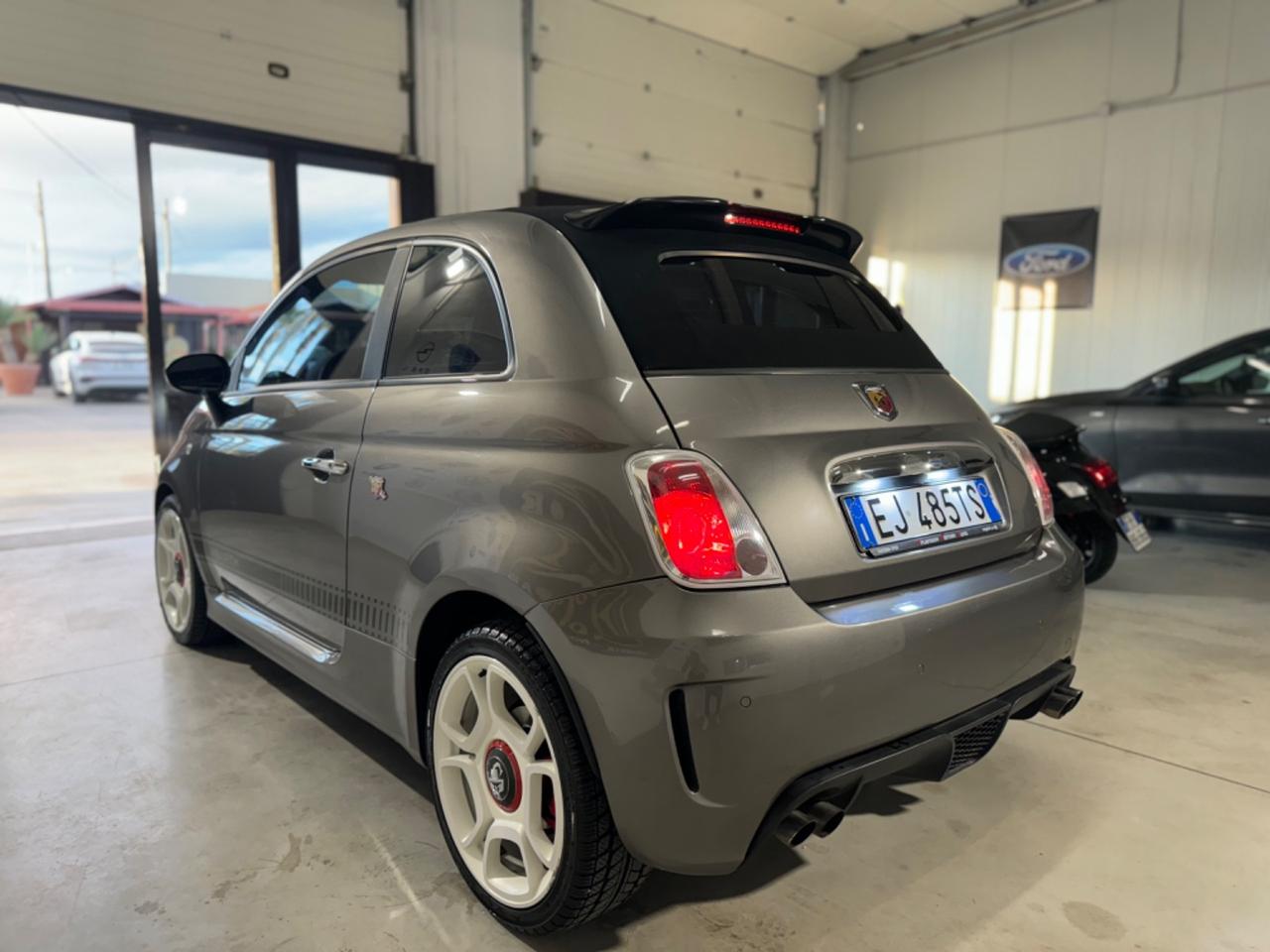 Abarth 500 C 1.4 Turbo T-Jet MTA