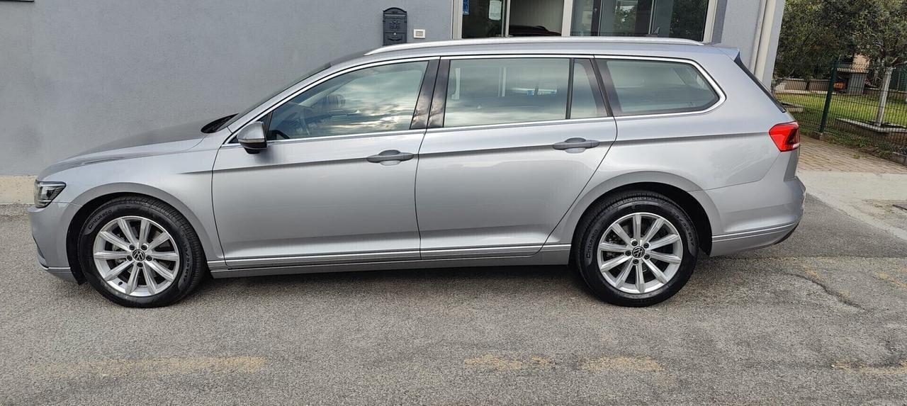 Volkswagen Passat Variant 2.0 TDI SCR 122 CV EVO DSG Business