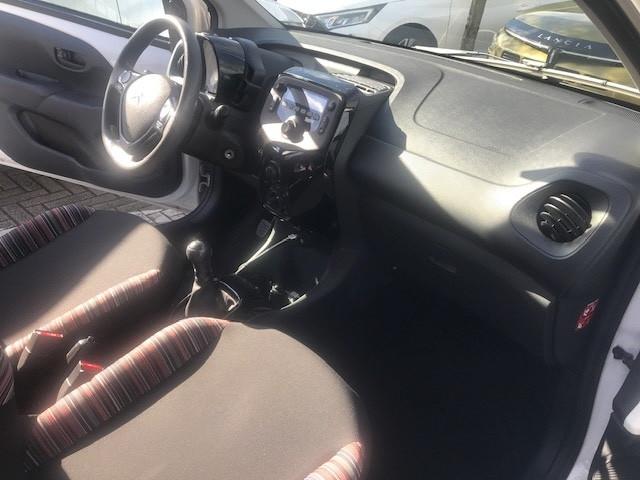 Citroen C1 VTi 72 S&S 5 porte Shine