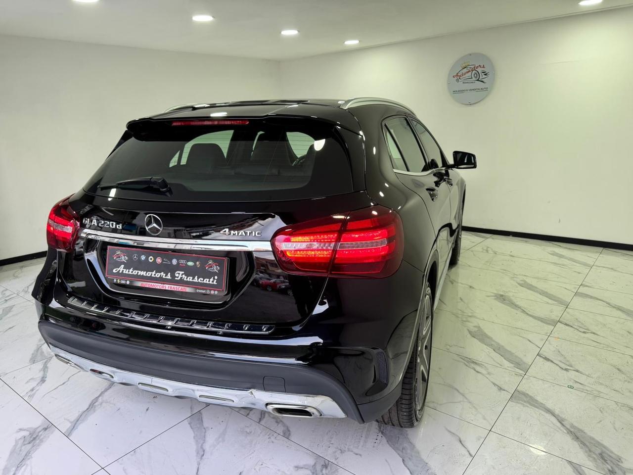 Mercedes-benz GLA 220 d Automatic 4Matic Premium-AMG-FULL-2018
