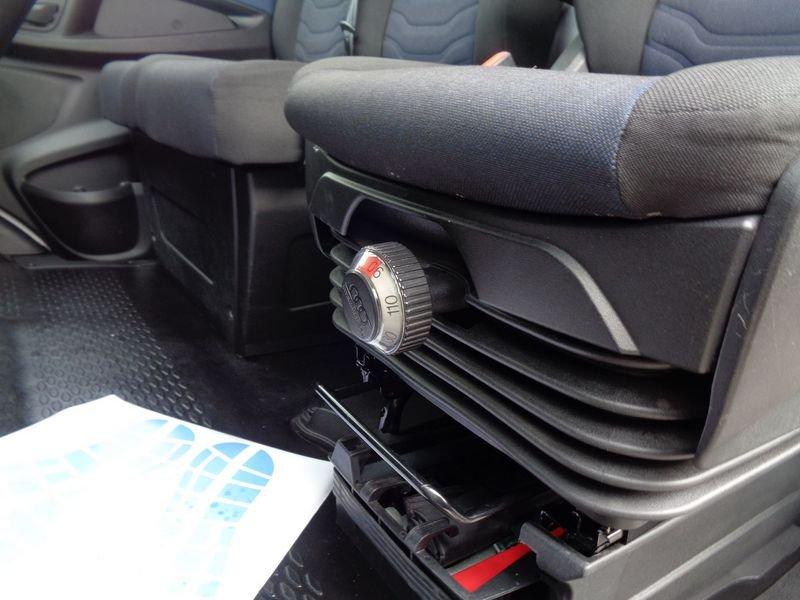 Iveco Daily 35S16A8V 2.3 HPT PLM-TM Furgone Hi-Matic + IVA