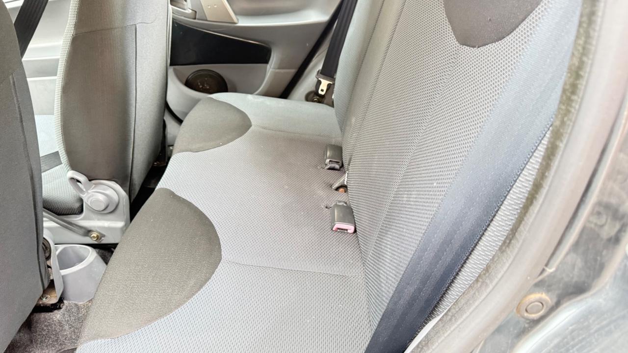 Toyota Aygo 1.0 12V VVT-i 5 porte Sol LED