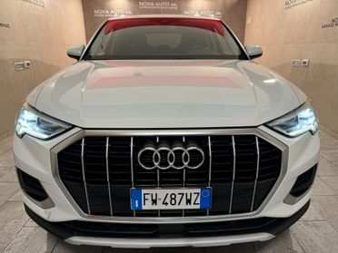 Audi Q3 40 TFSI quattro S tronic Business Advanced