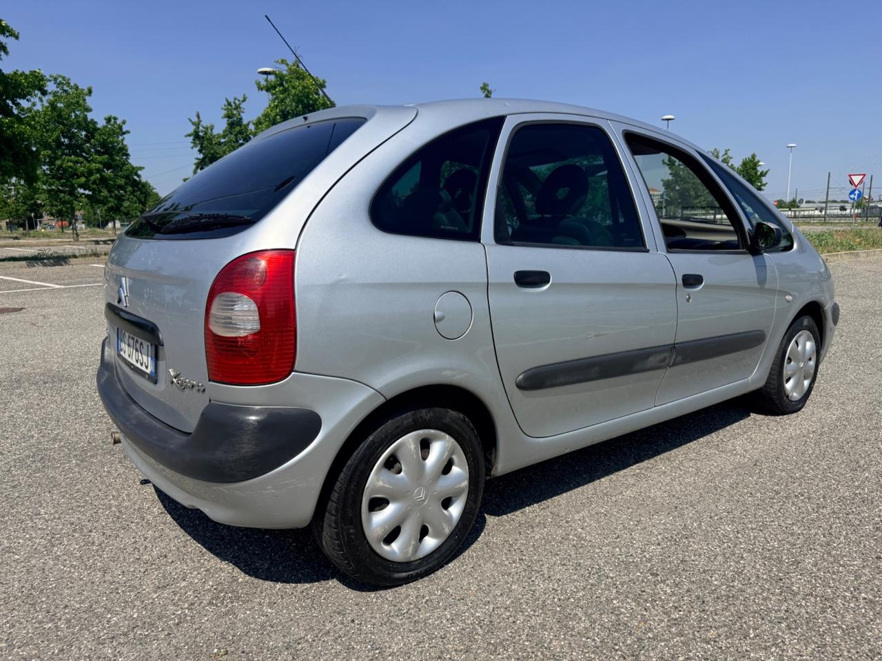 Citroen Xsara Picasso 1.6i 16V cat 5 porte SX
