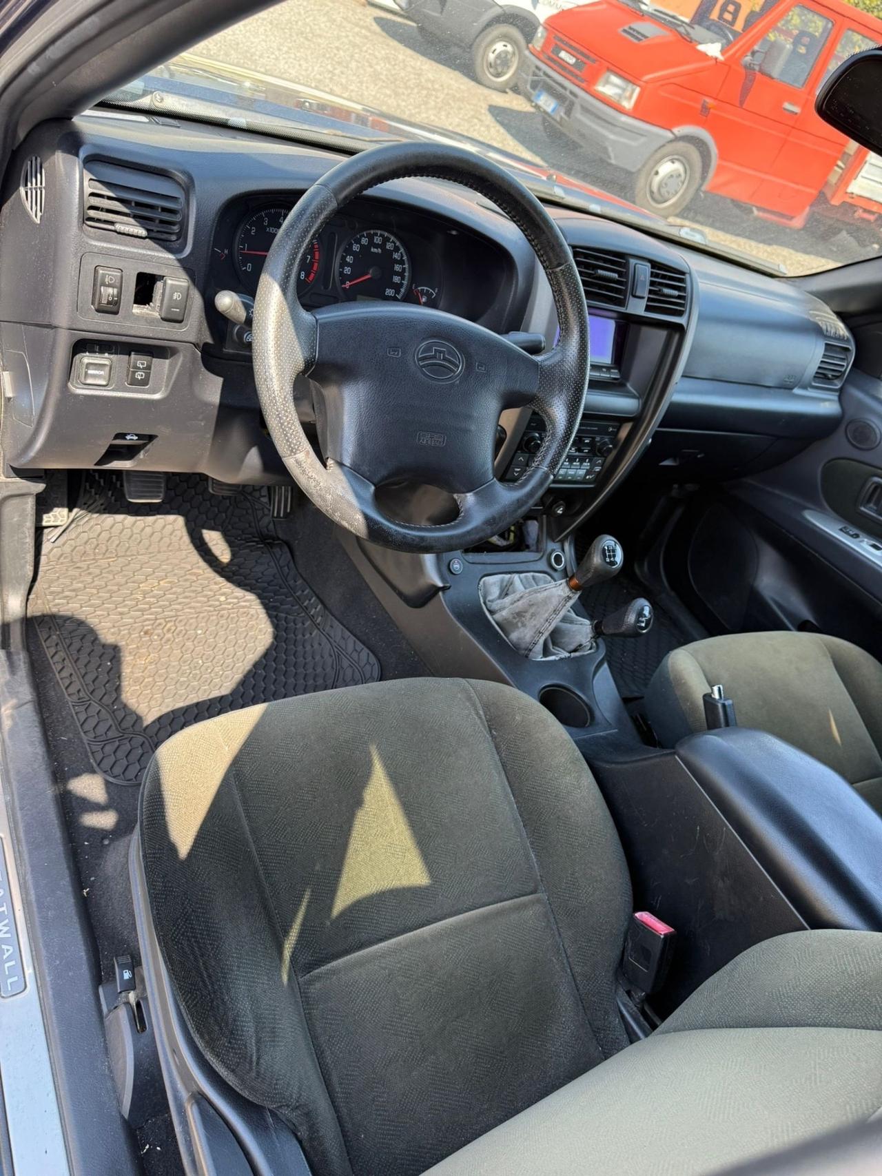 Great Wall Motor Hover 2.4 4x2 Luxury