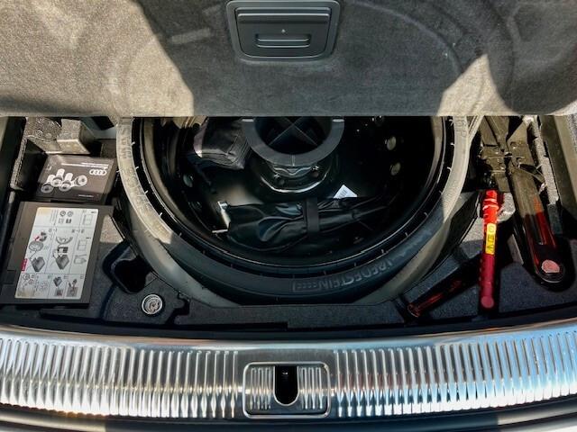 Audi Q5 Sportback 40 2.0 tdi mhev 12V S line quattro s-tronic