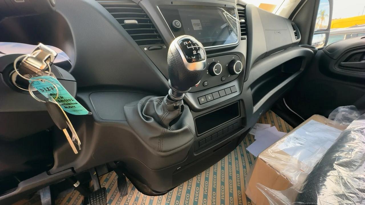 Iveco Daily DAILY35C14 2.3 136cv 3750 7P Ribaltabile