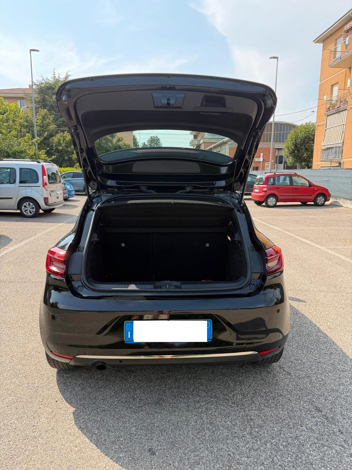 Renault Clio 1.0 tce Gpl - NEOP. - 12 MESI DI GARANZIA -