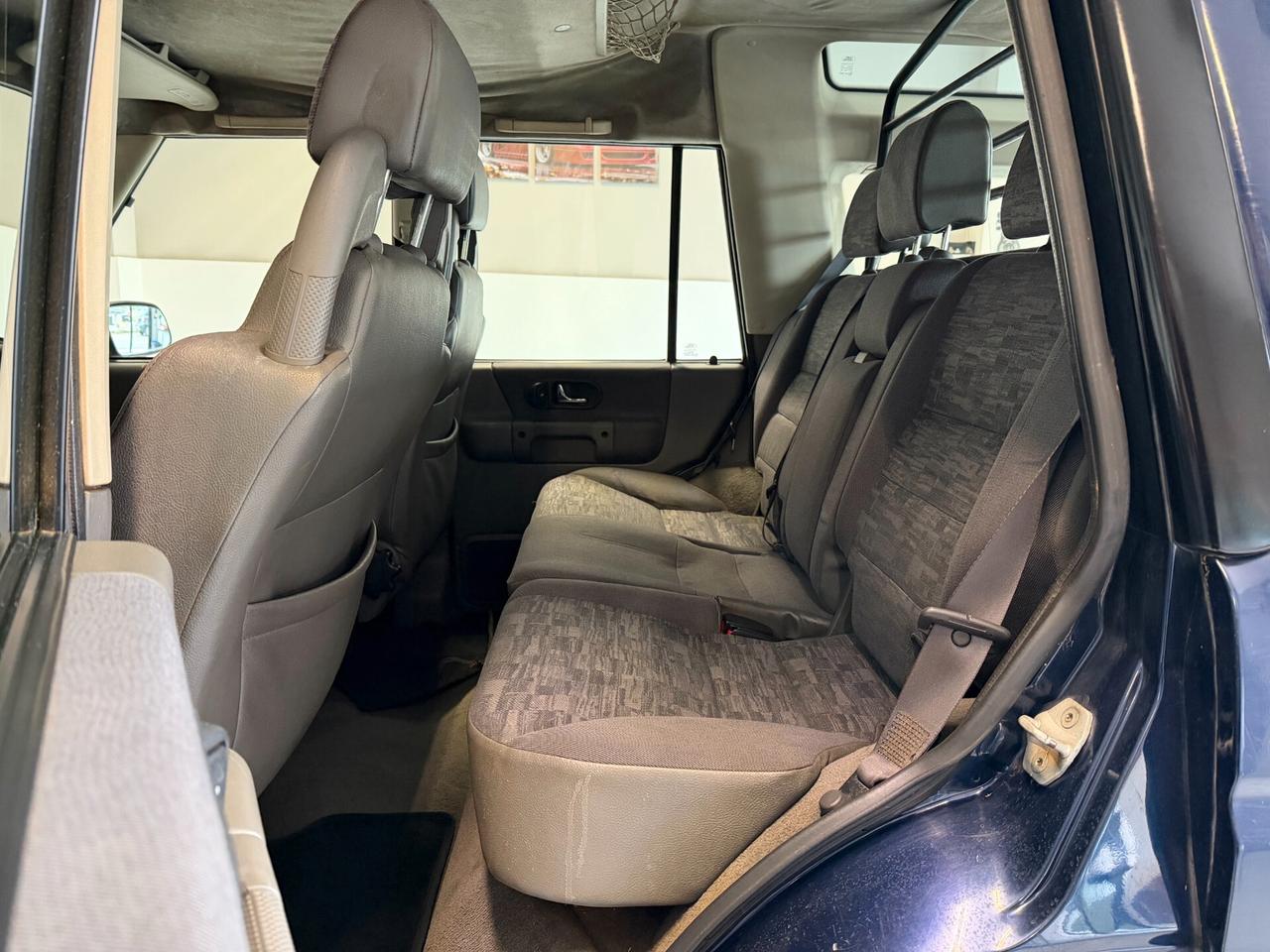 LAND ROVER Discovery 2.5 td5 AUTOCARRO 5 POSTI MANUALE PRONTA CONSEGNA