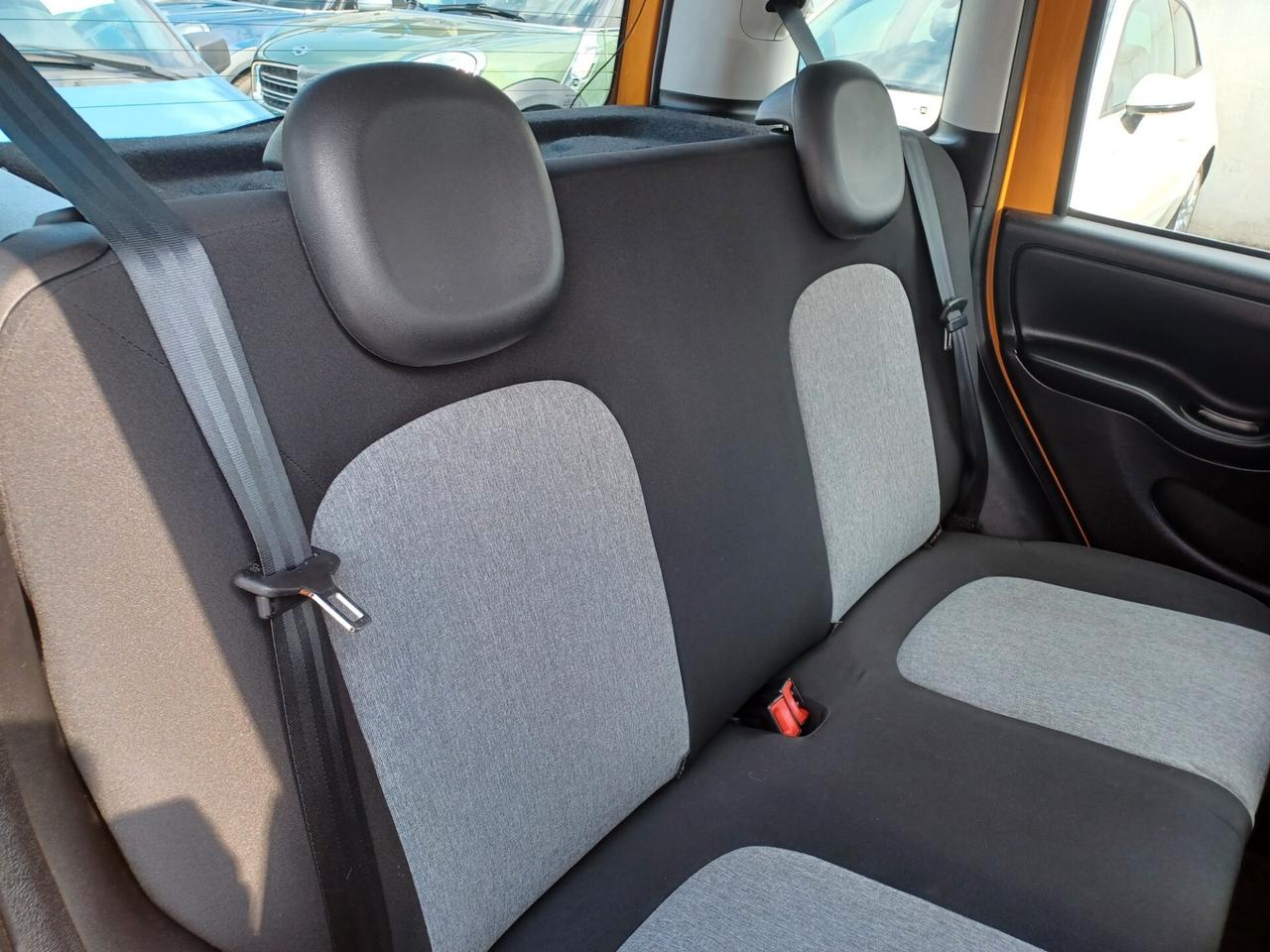 Fiat Panda 1.2 Lounge ANNO 2019 SOLO 60000 KM