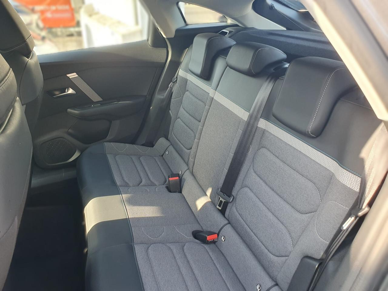 Citroen C4 BlueHDi 130 S&S EAT8 Shine