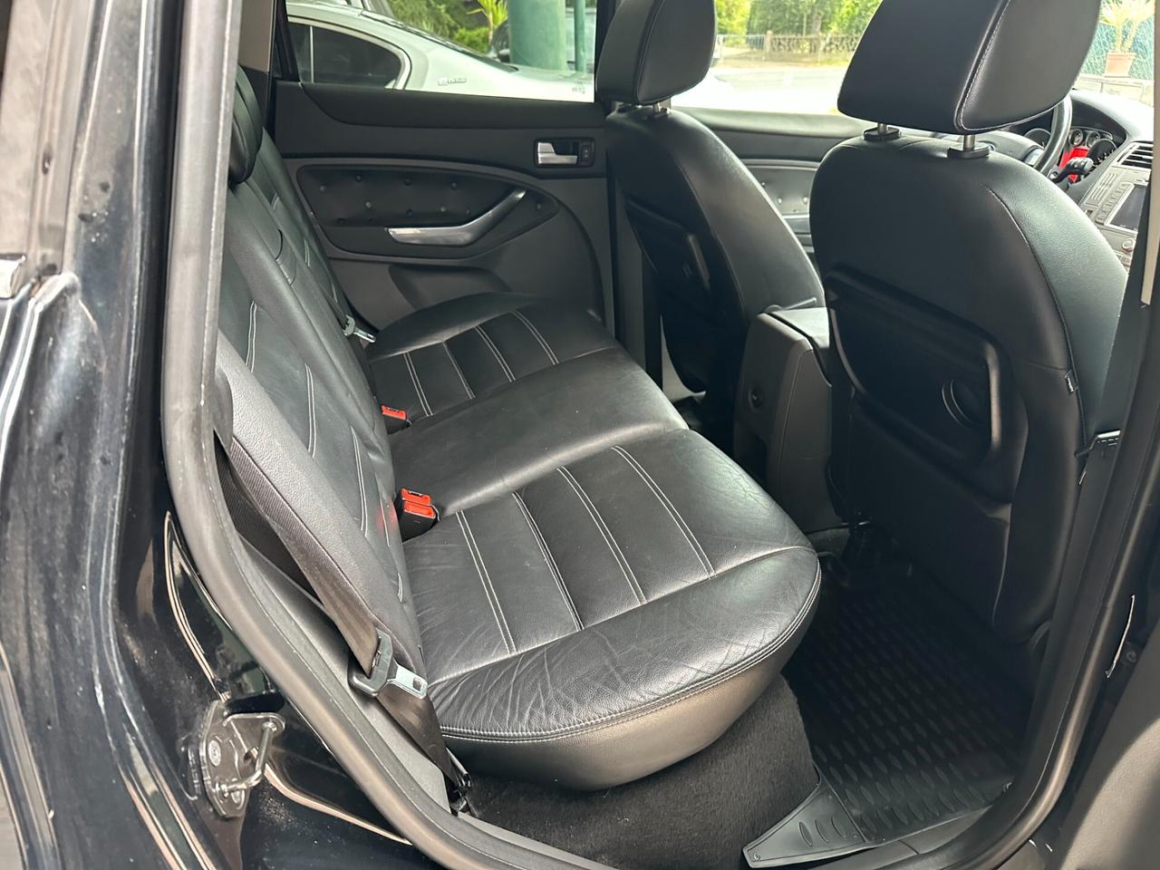 Ford Kuga 2.0 TDCi 163 CV 4WD Titanium