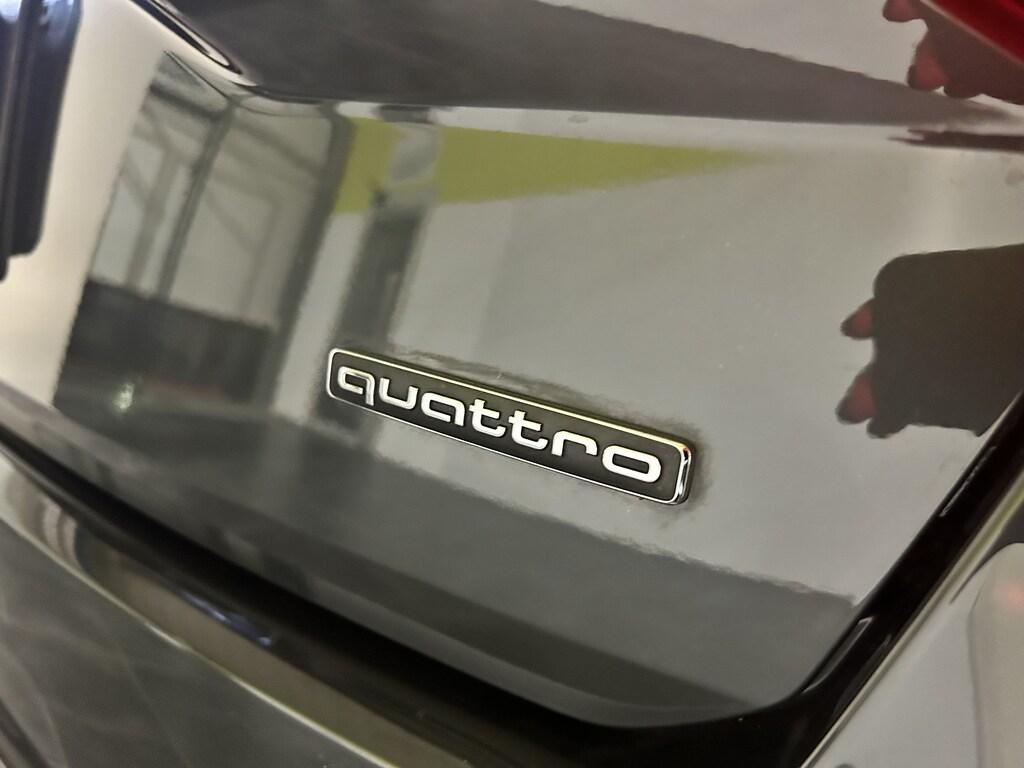 Audi Q2 35 2.0 TDI Business Quattro S tronic