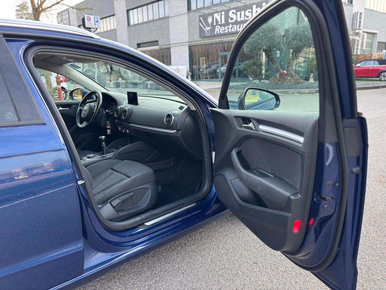 Audi A3 SPB 1.6 TDI clean diesel Attraction