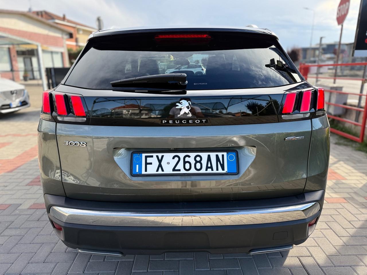 Peugeot 3008 BlueHDi 130 S&S EAT8 GT Line