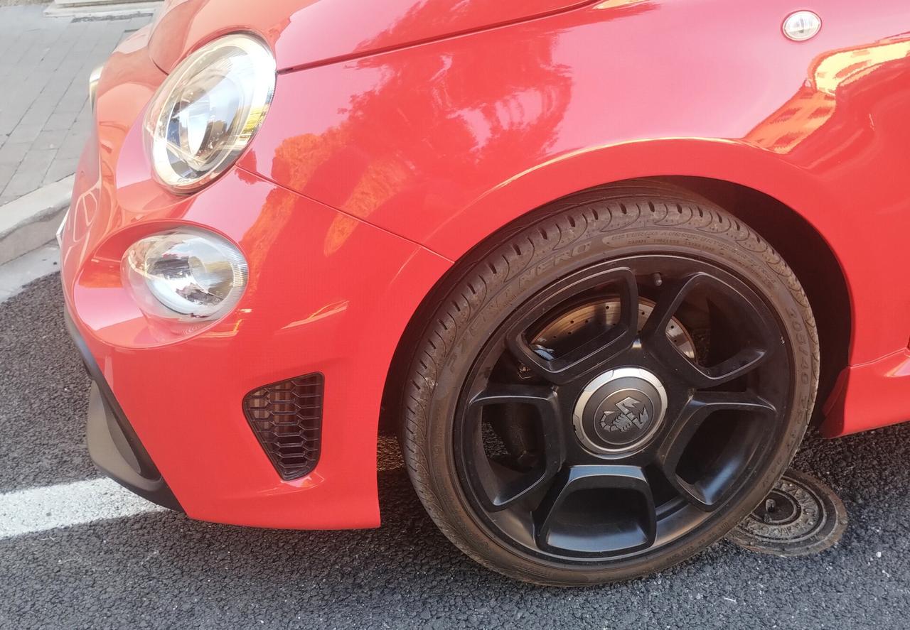 Abarth 595 1.4 Turbo T-Jet 160 CV Pista