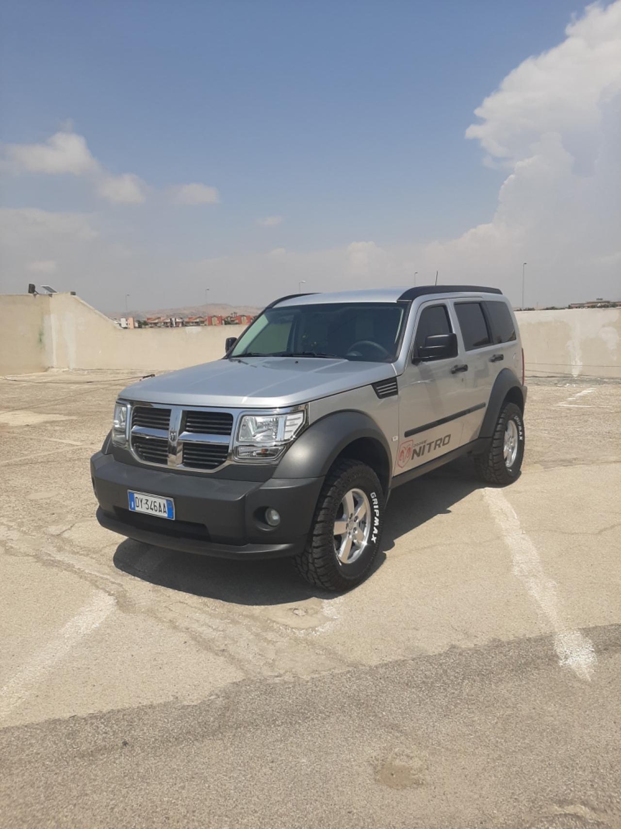 Dodge Nitro 2.8 CRD SE 4WD