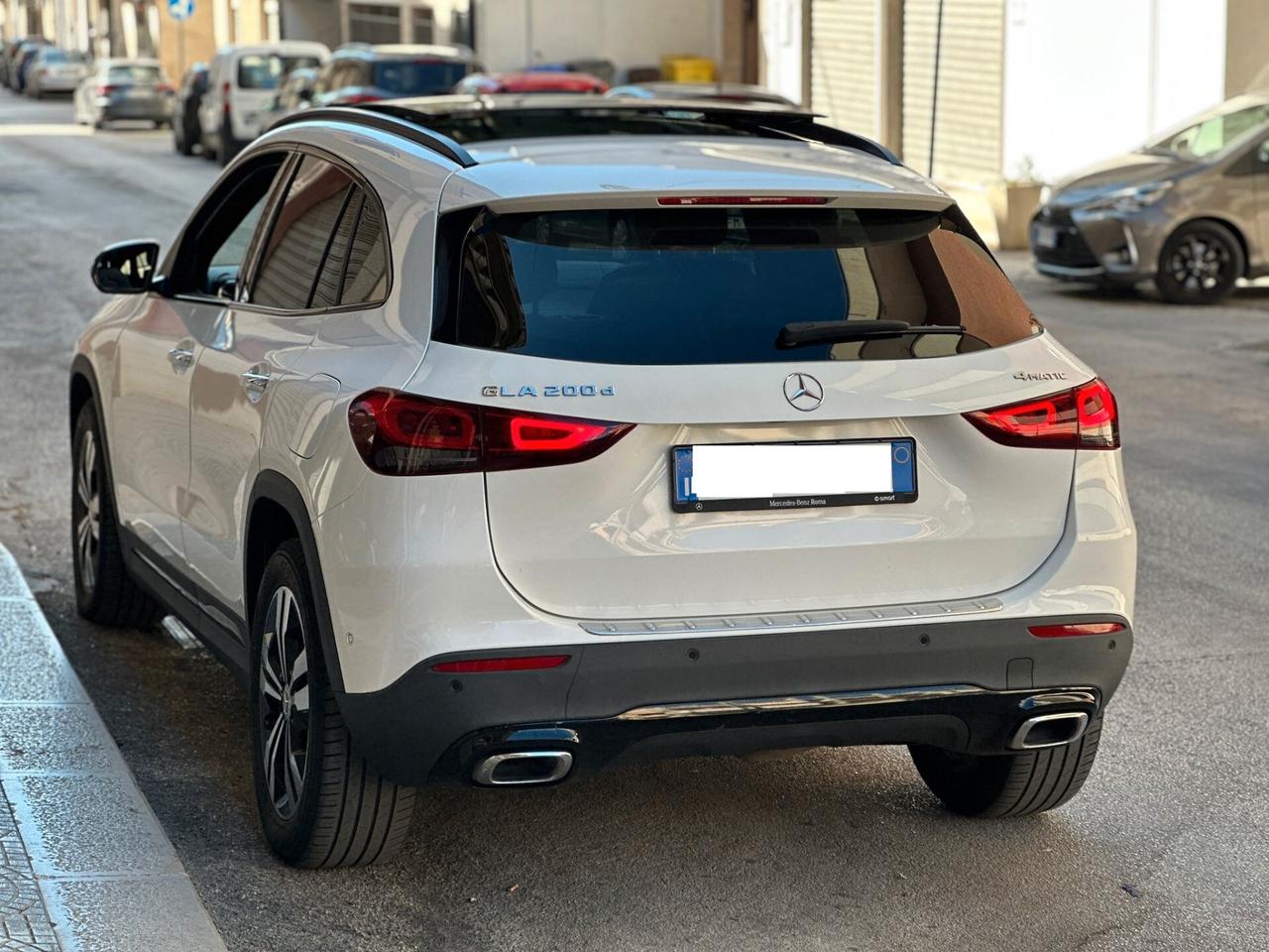 Mercedes GLA 220 4Matic Autom. Premium TETTO