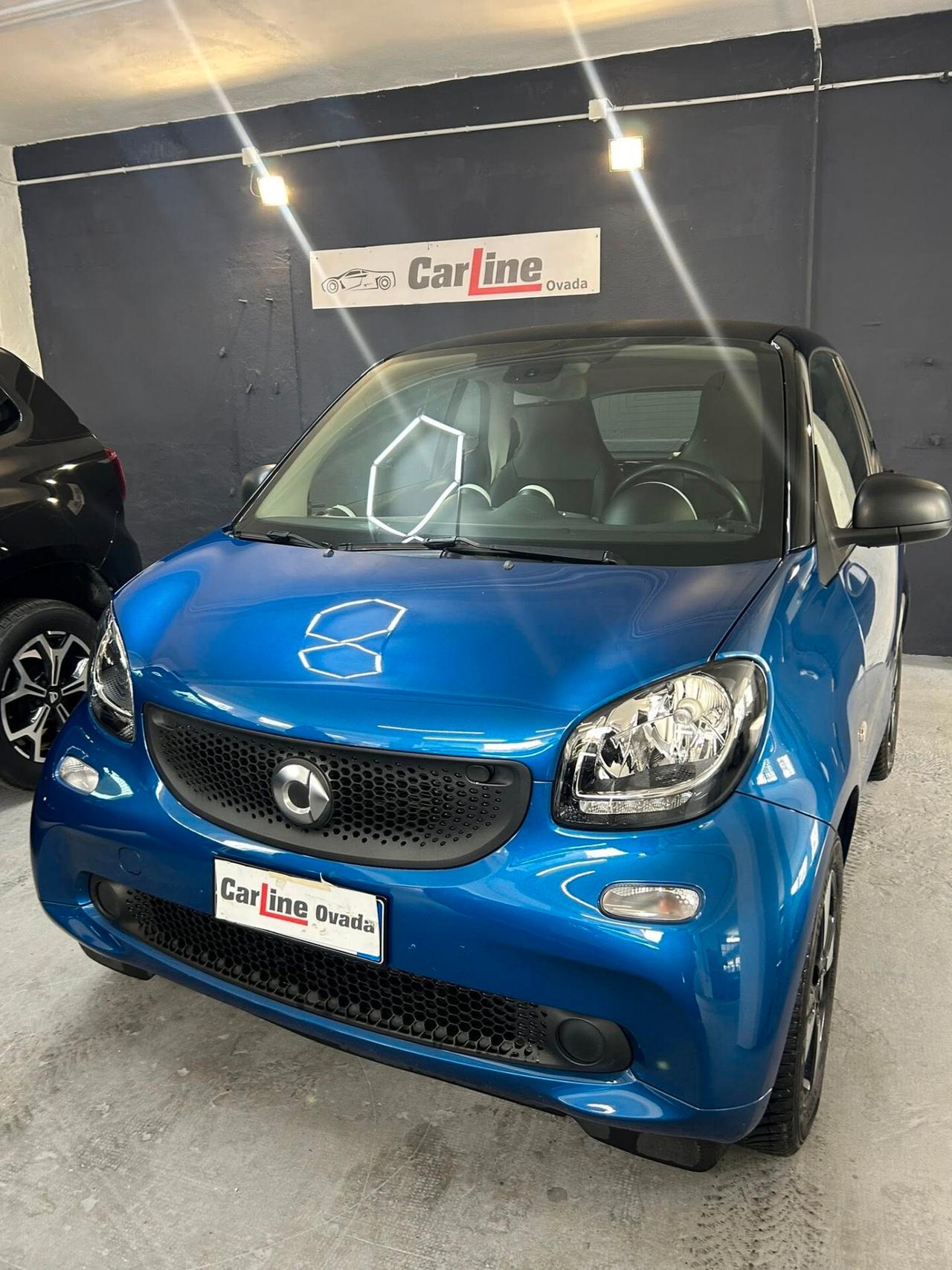 Smart ForTwo 70 1.0 SOLO 67.000KM - 2019