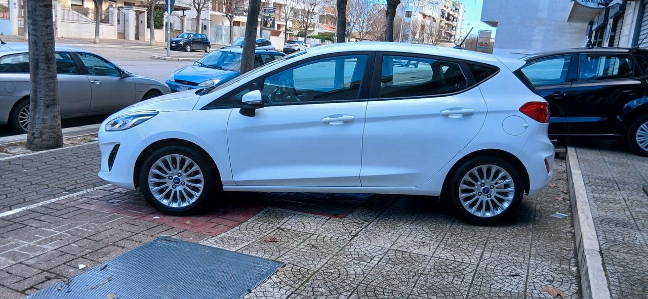 Ford Fiesta 1.5 EcoBlue 5 porte Titanium