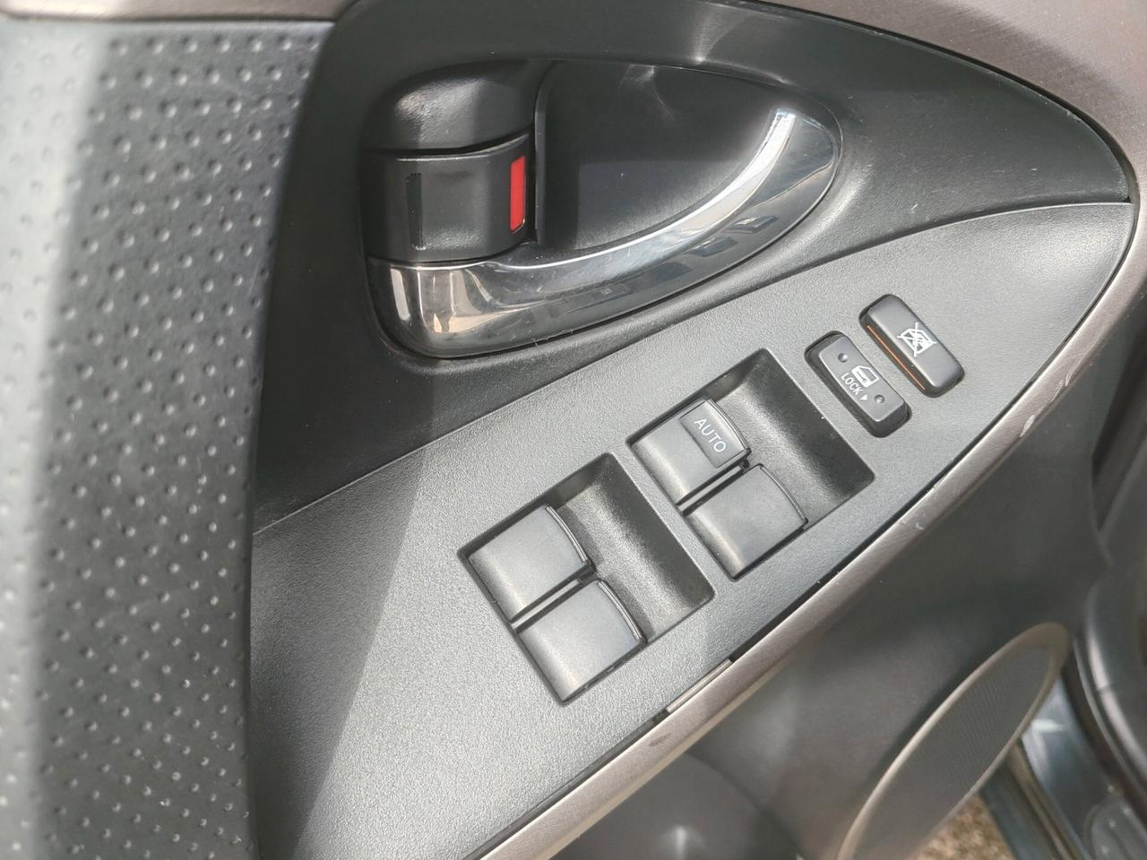 Toyota RAV 4 RAV4 2.2 D-4D 177 CV Luxury