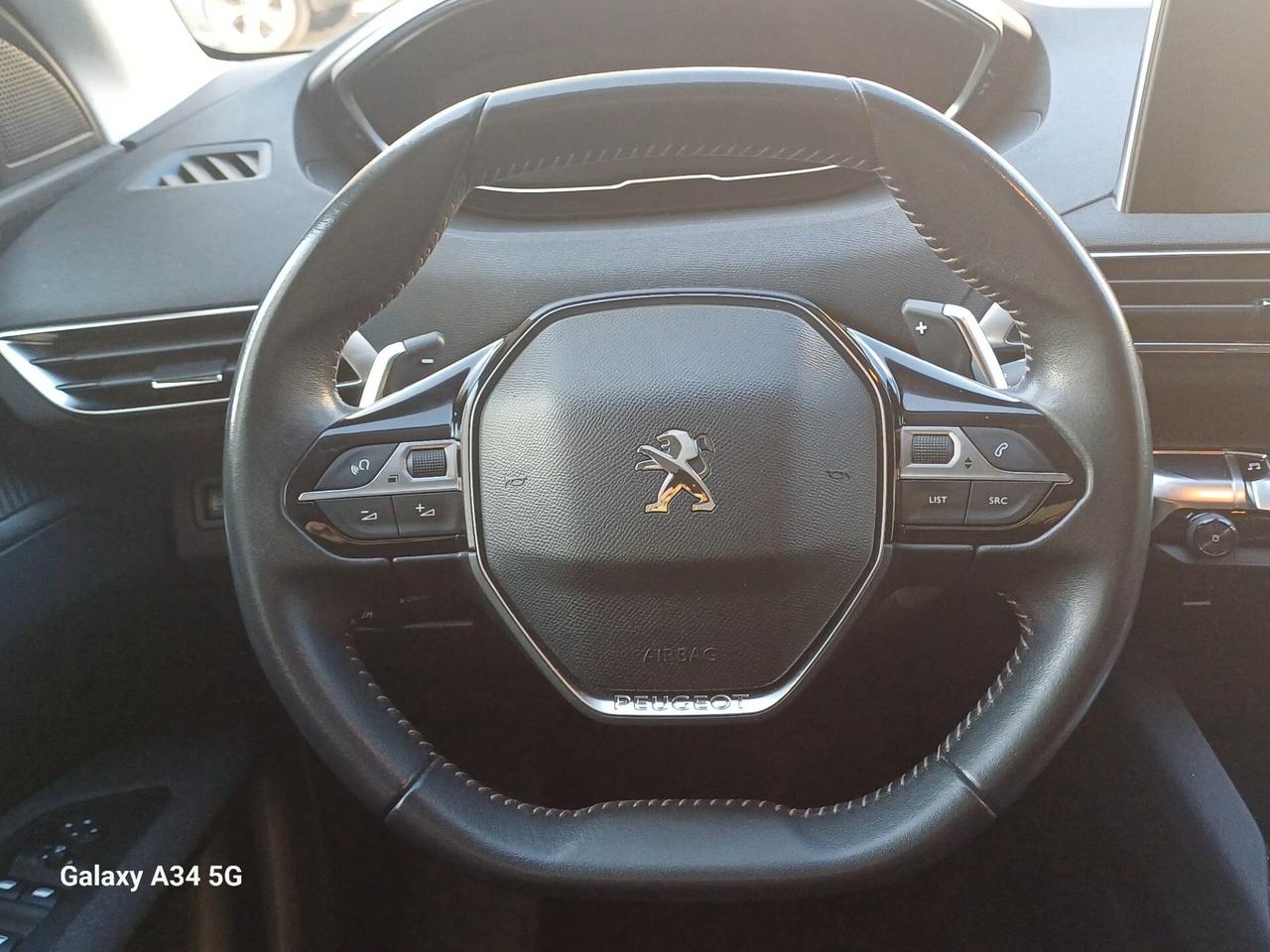 Peugeot 3008 BlueHDi 130 S&S EAT8 Allure