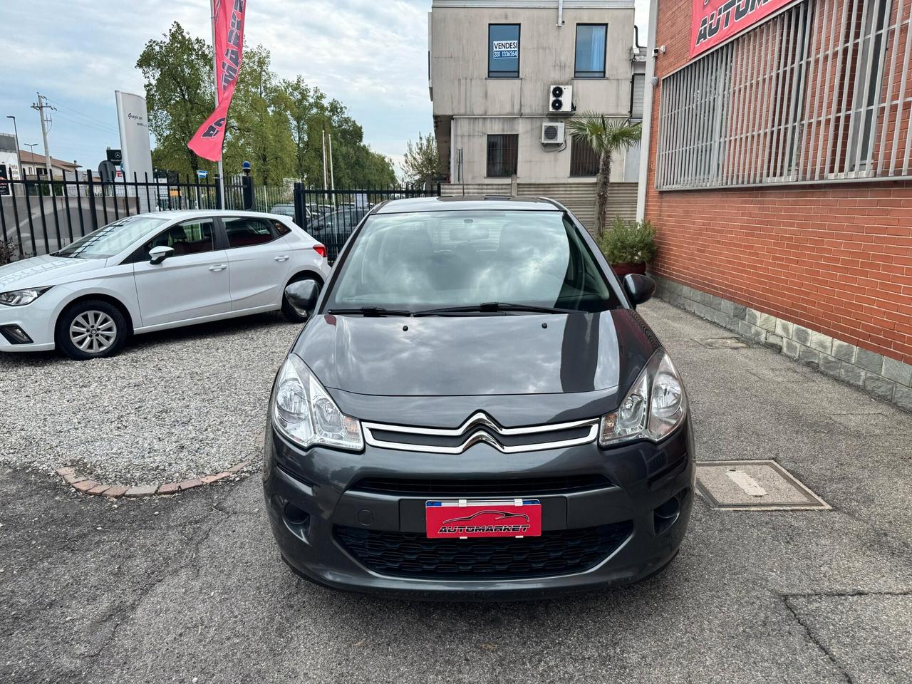 Citroen C3 1.2 puretech Selection 82cv NEOPATENTATI