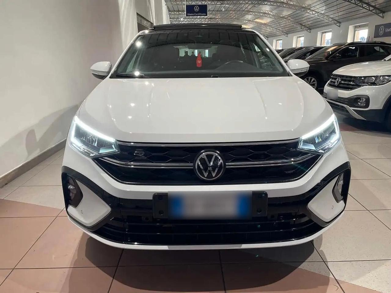 Volkswagen Taigo 1.0 TSI 110 CV R-Line