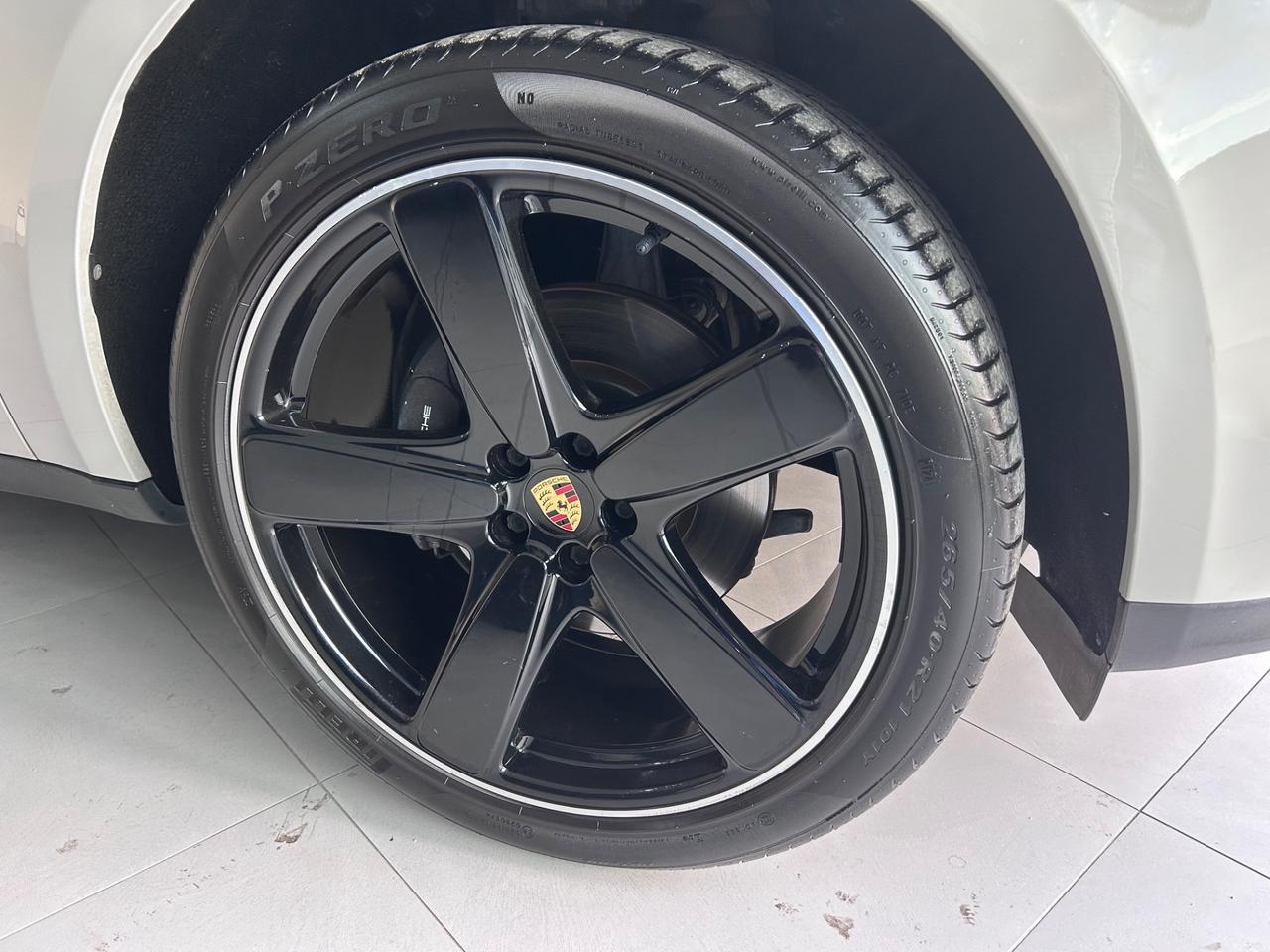 Porsche Macan 2.0 allestimento Full