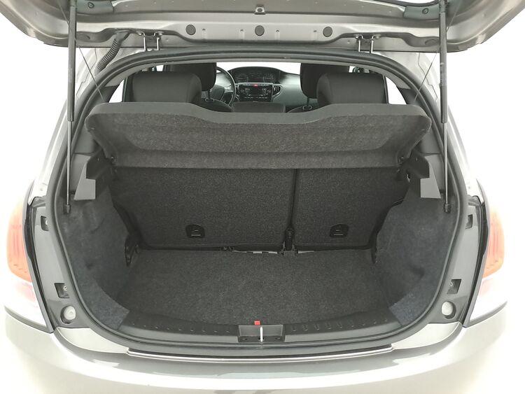 Lancia Ypsilon Hybrid Silver Plus BR450912 1.0 Mild Hybrid 70CV