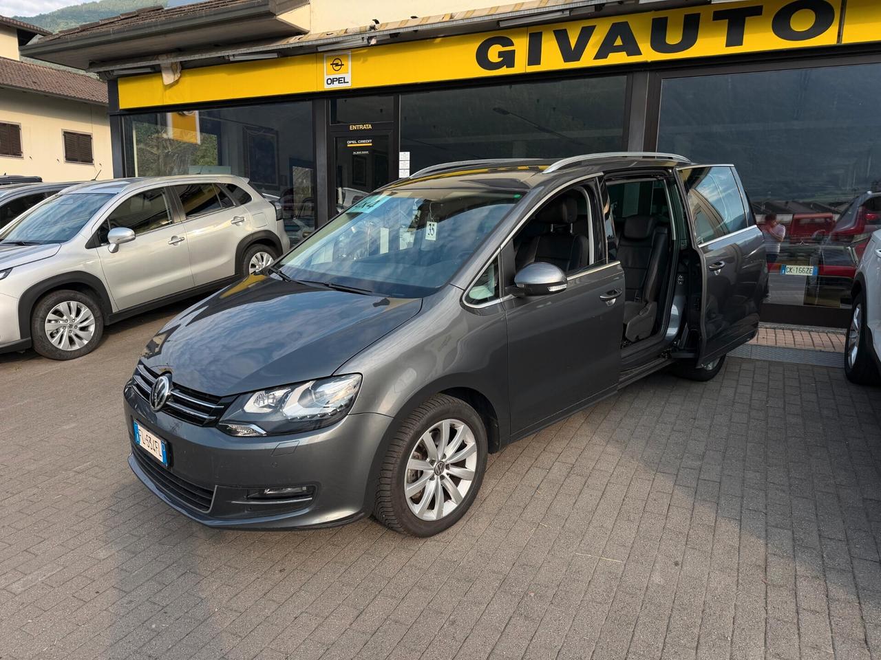 Volkswagen Sharan II 2017 2.0 tdi Executive 4motion 184cv dsg gancio traino