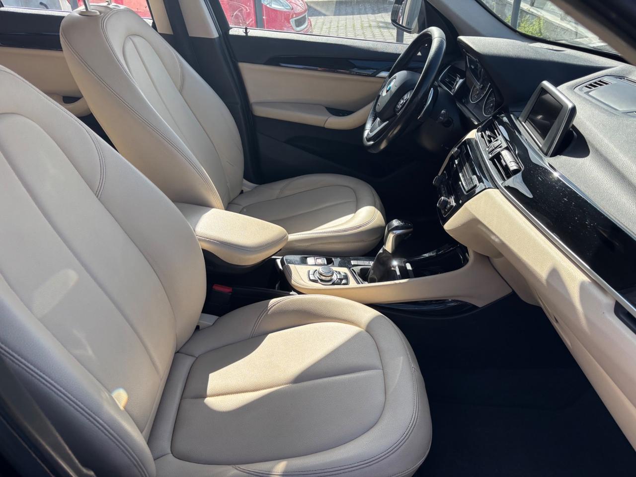 Bmw X1 sDrive18d xLine