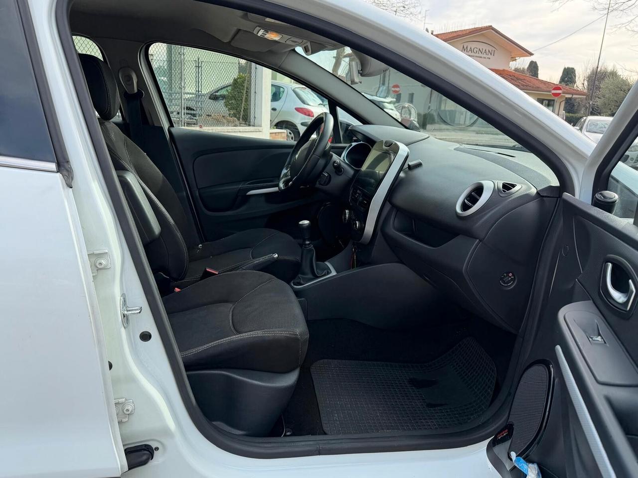 Renault Clio dCi 8V 90 CV Start&Stop 5 porte Energy Duel