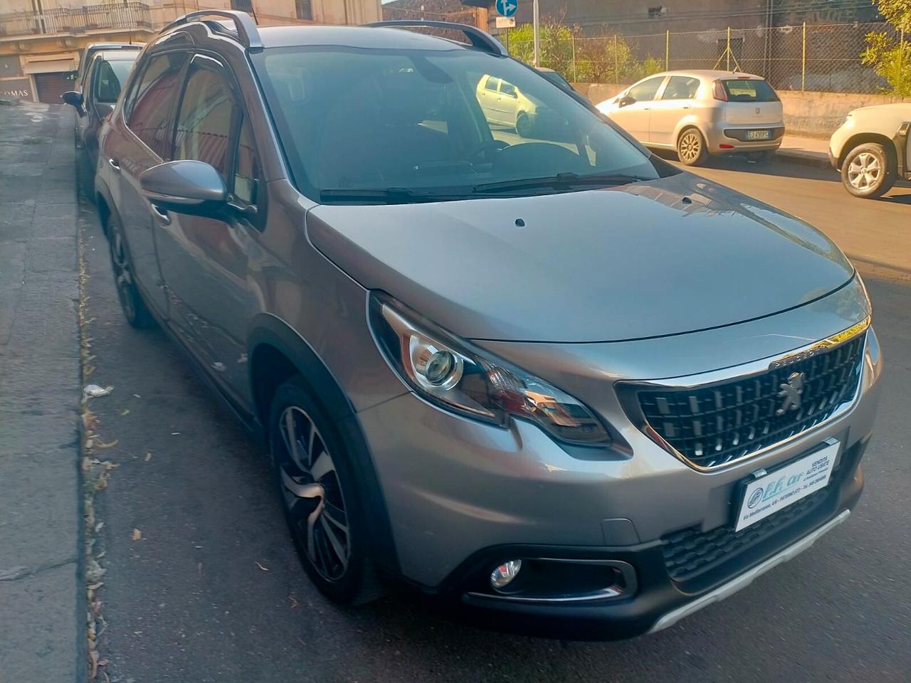 Peugeot 2008 BlueHDi 100 S&S Black Matt