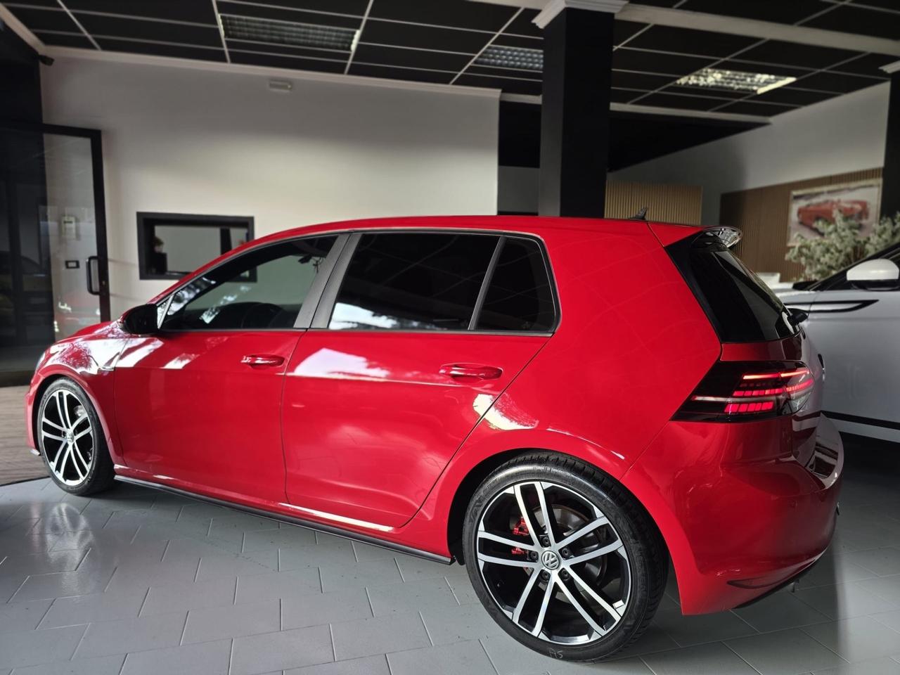 Volkswagen Golf GTD 2.0 TDI 5p. BlueMotion Technology