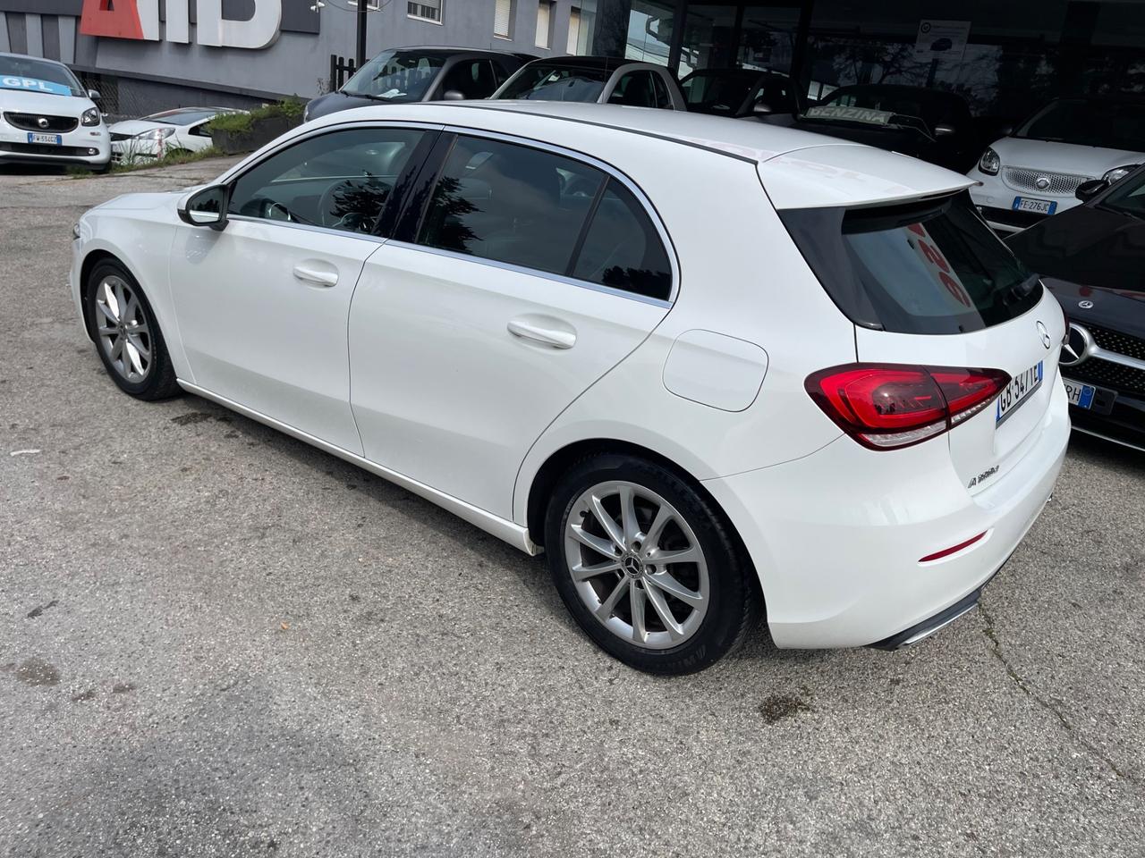 Mercedes-benz A 180 A 180 d Automatic Sport