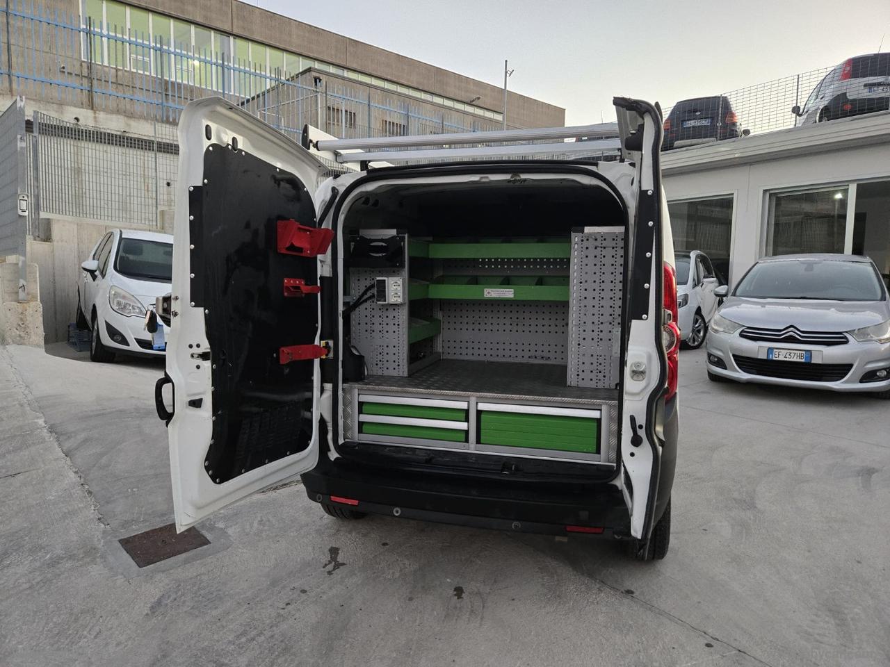 Doblò 1.6 MJT 105CV PC-TN Cargo Lam. SX