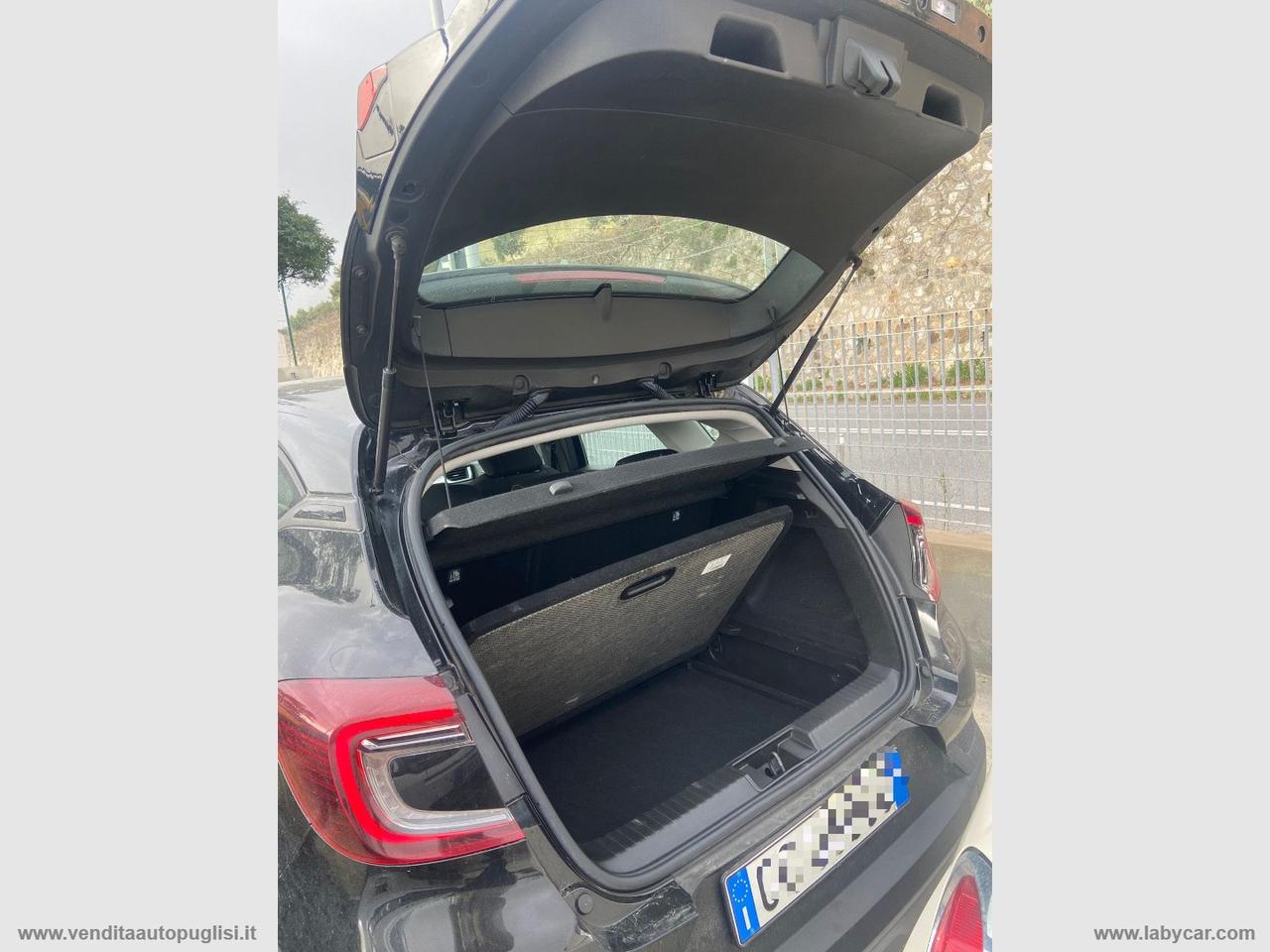 RENAULT Captur TCe 12V 100 CV Business