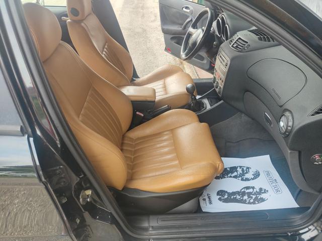 ALFA ROMEO 147 1.9 JTD 5 Porte DISTRIBUZIONE FATTA