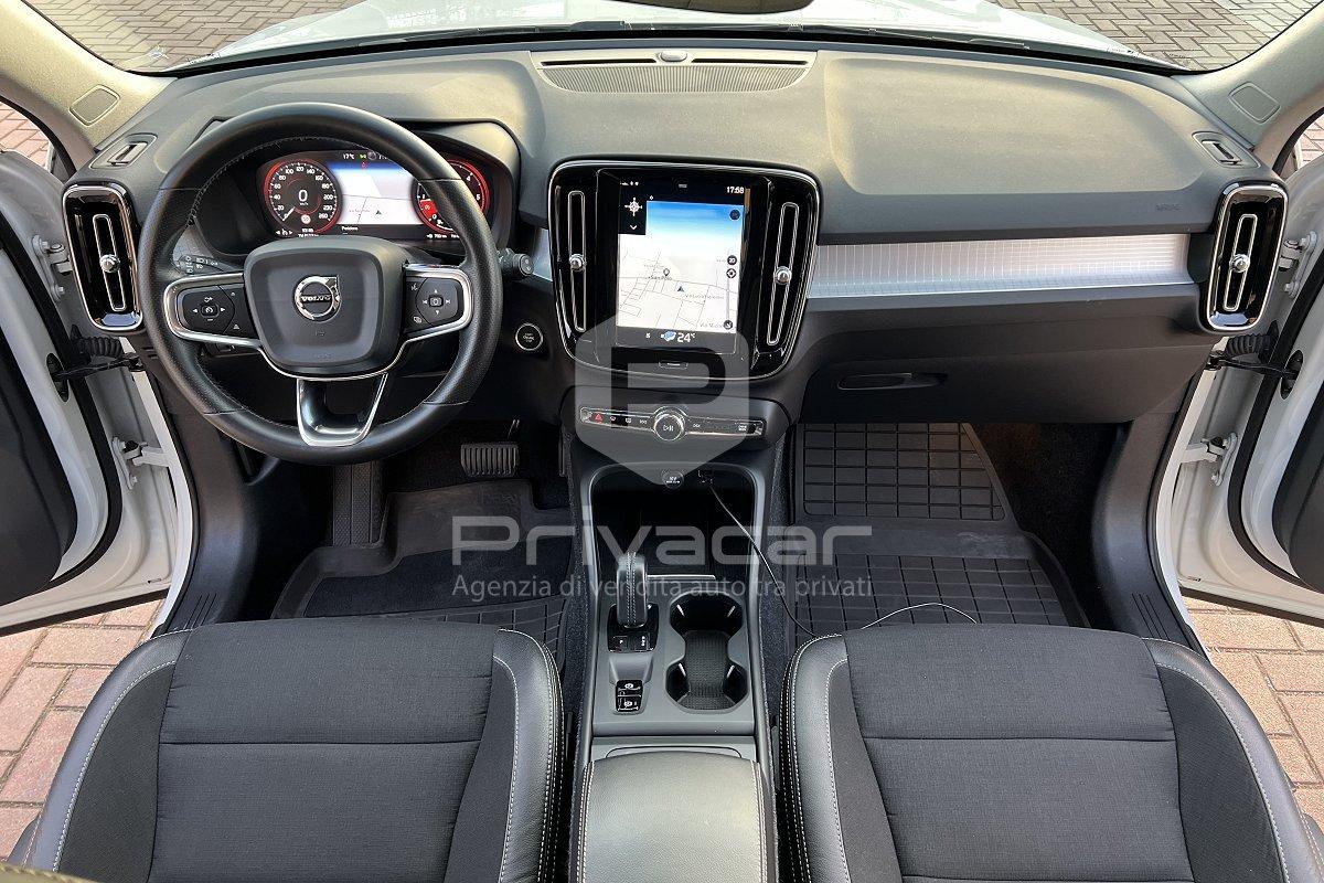 VOLVO XC40 D3 Geartronic Momentum