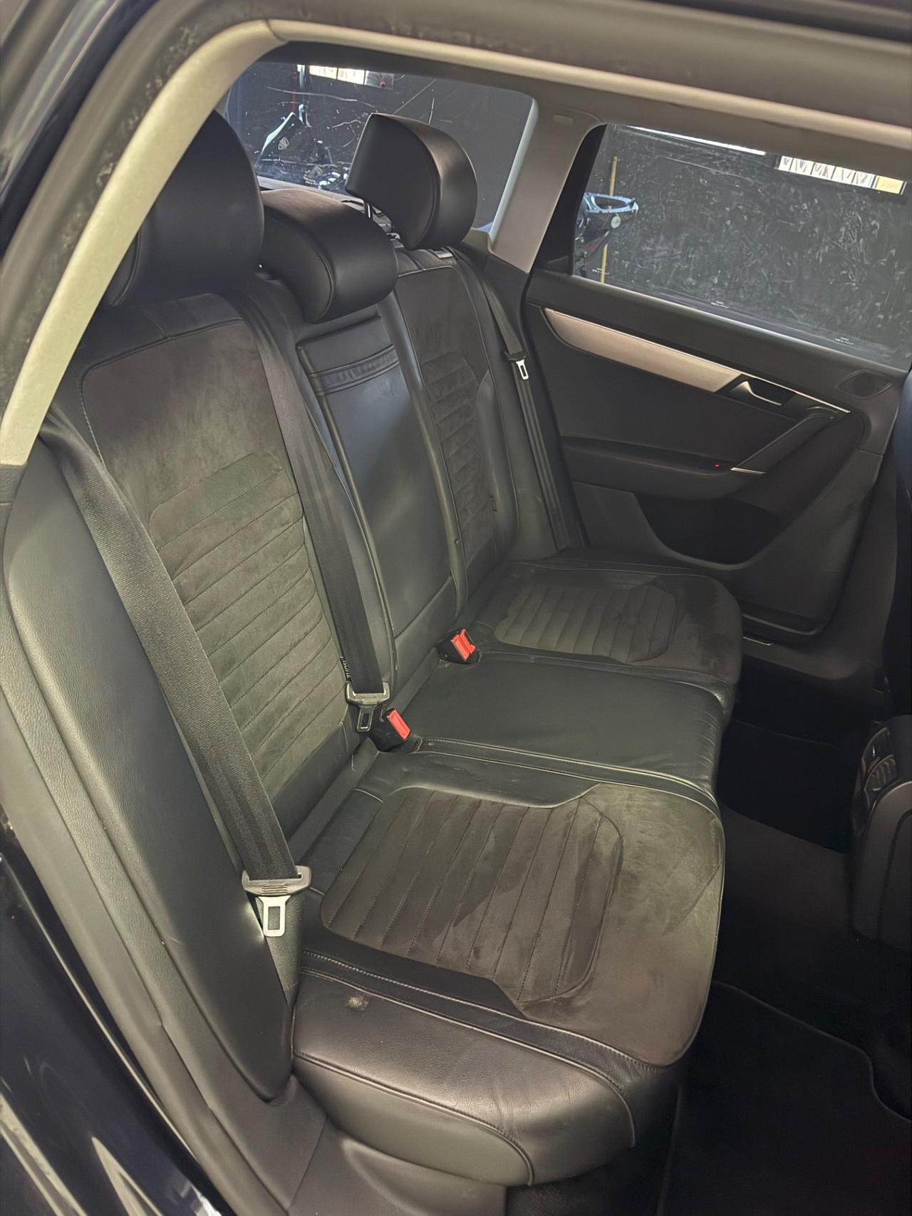 Volkswagen Passat Var. 2.0 TDI Highline BlueM.Tech.